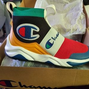 Champion shoes size 6.5 boys